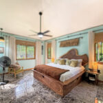 Bedrooms & Bathrooms